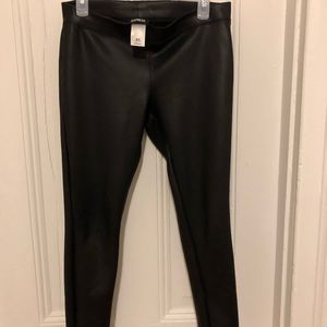 Express faux leather leggings size M
